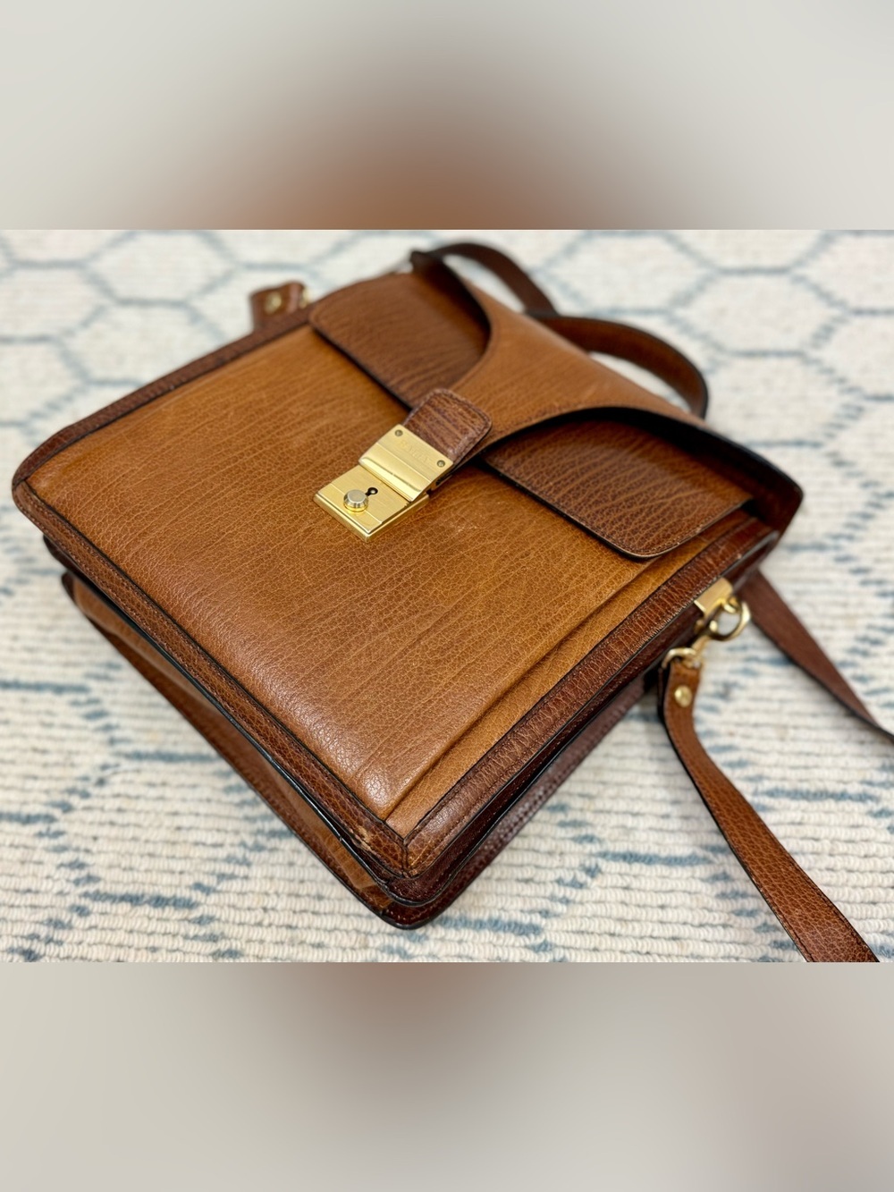 BALLY Vintage 90s Unisex Classic Brown Boar Leather 2-Way Top Handle W/ Org. Key - Picture 7 of 16